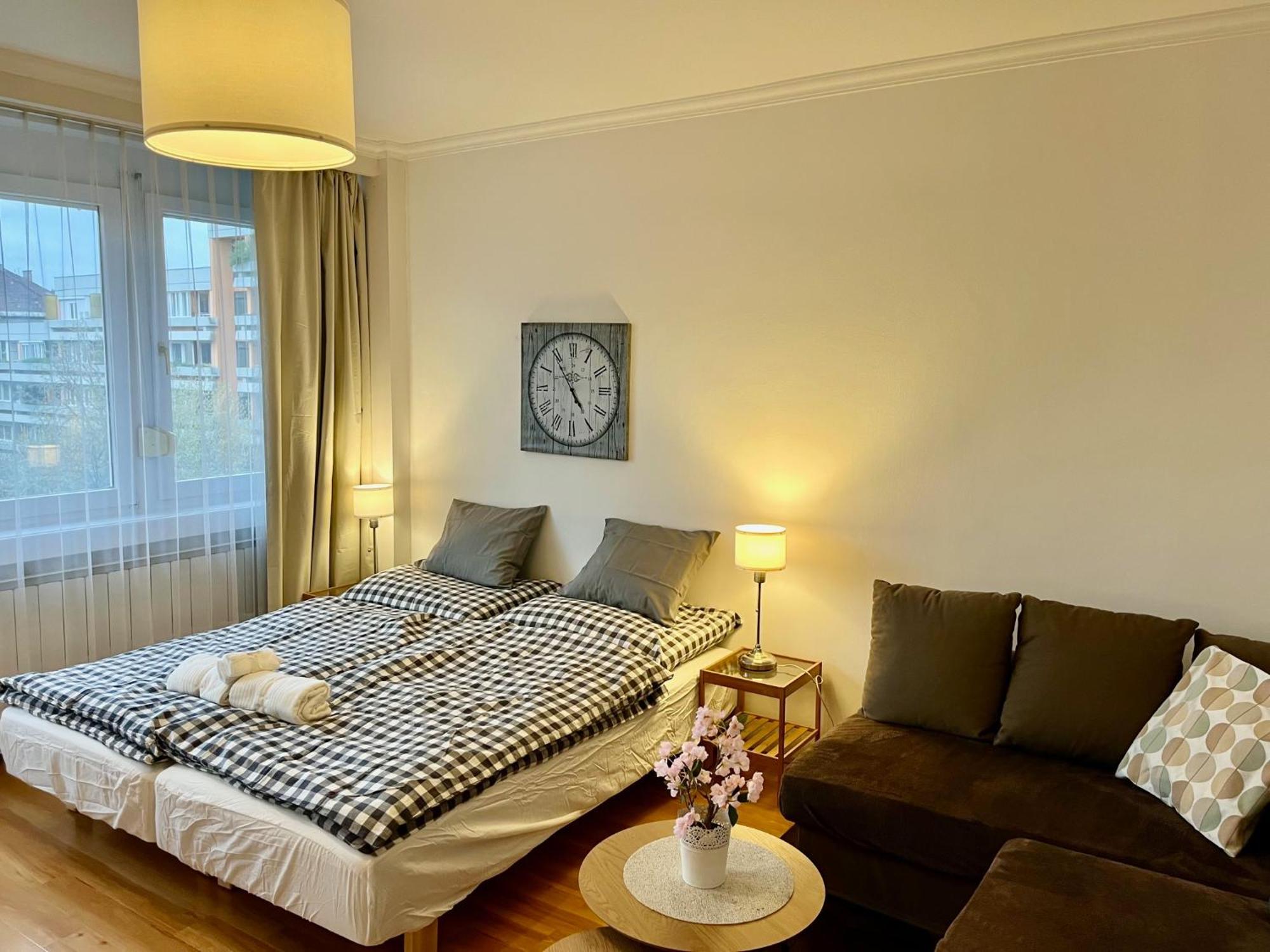 Buda Downtown Apartment Budapest Luaran gambar